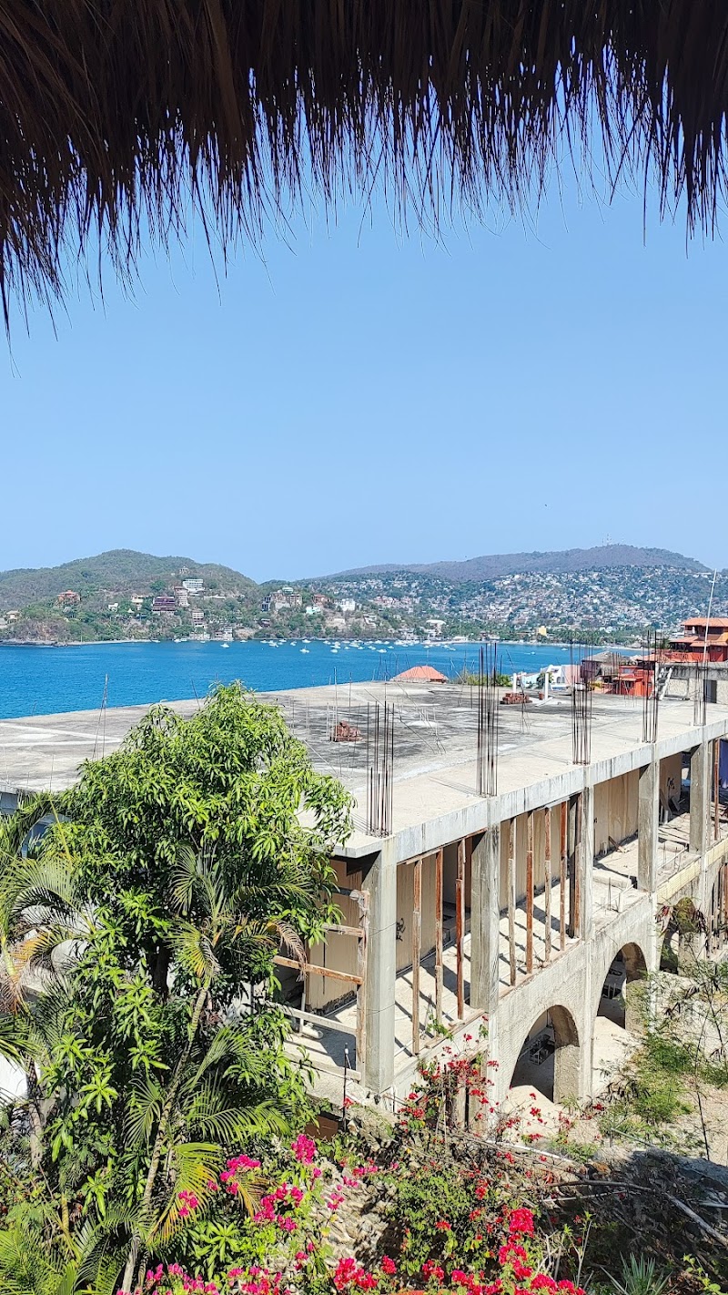 Hotel Catalina Beach Resort
