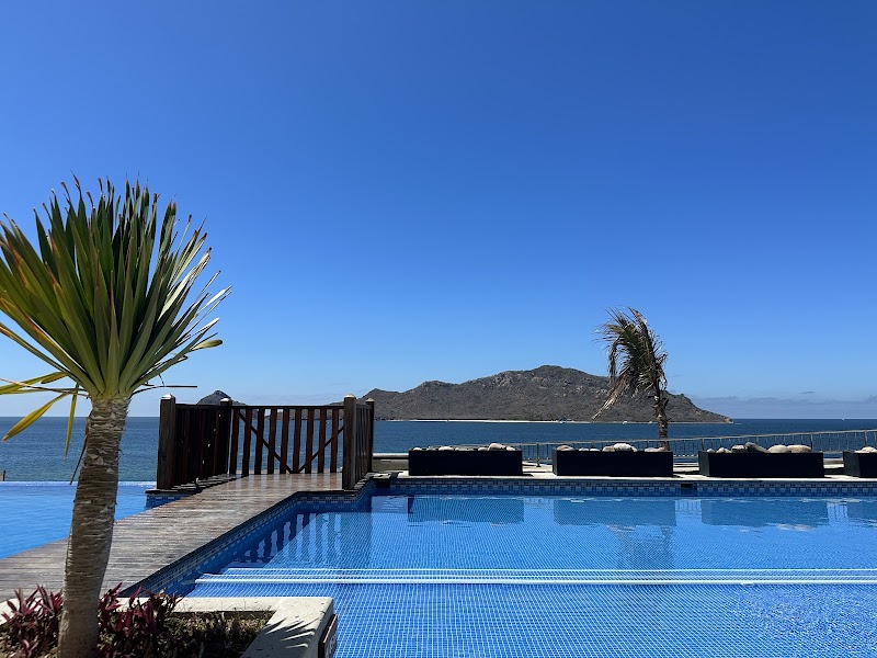 Courtyard by Marriott Mazatlán Beach Resort-3