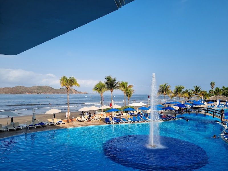 Azul Ixtapa All Inclusive Beach Resort & Convention Center-3