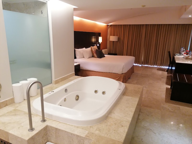 Azul Ixtapa All Inclusive Beach Resort & Convention Center-4