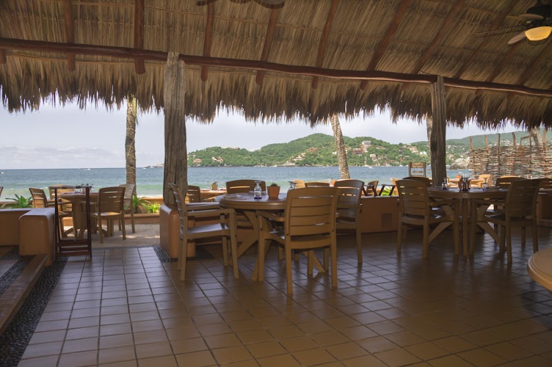 Hotel Villa Mexicana Zihuatanejo-5